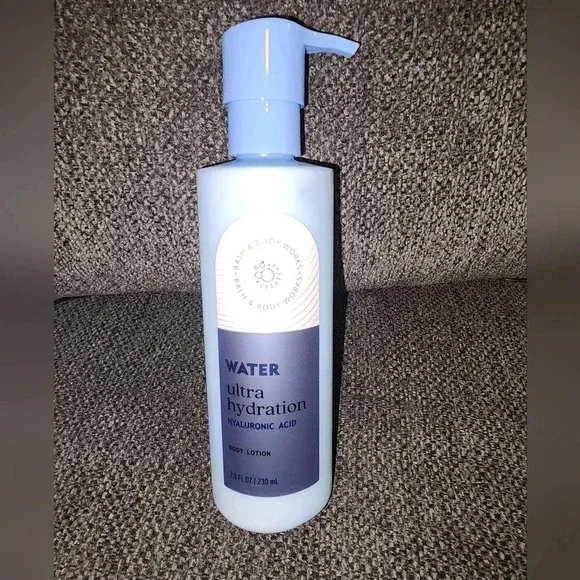 Bath and Body Works Ultra Hydration Bundle - Picture 5 of 5